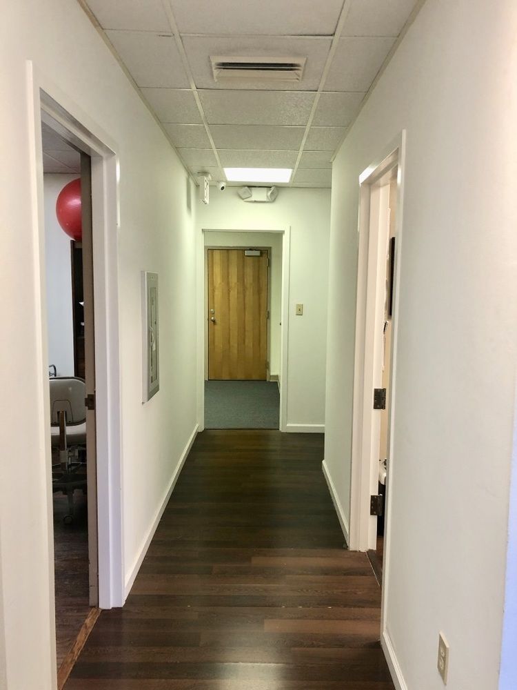Medical Office Condo in Port Charlotte Medical District: 2400 Harbor Blvd, Port Charlotte, FL, 33952